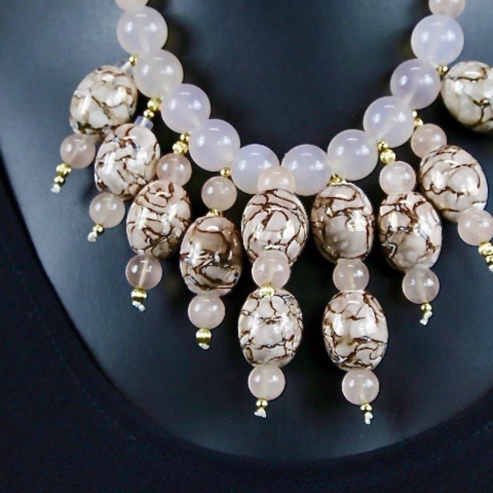 Designer Necklace - Picture 2 of 2